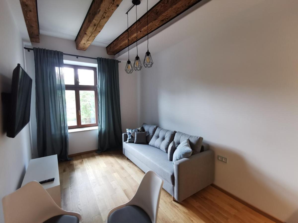 Nowe Apartamenty Zamkowa Vis A Vis Wawelu Krasków Exteriör bild
