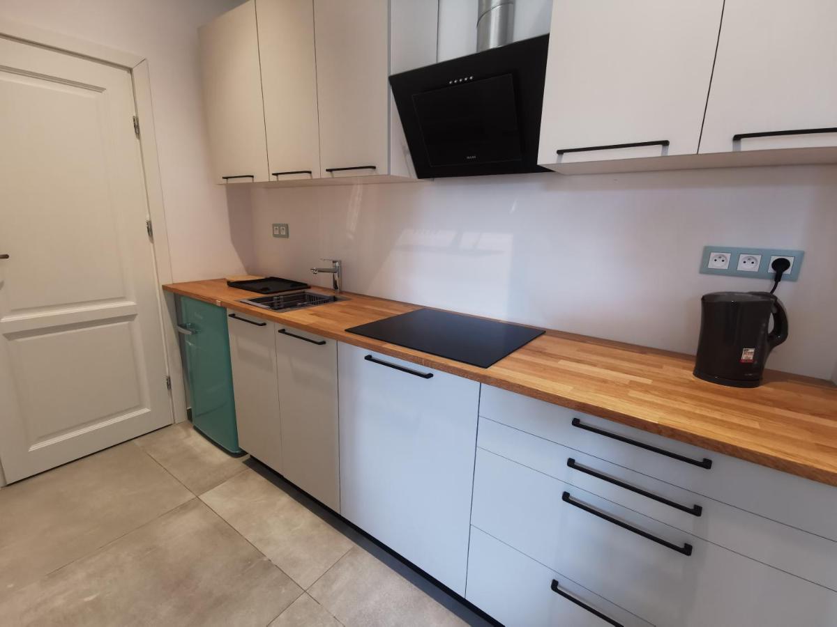 Nowe Apartamenty Zamkowa Vis A Vis Wawelu Krasków Exteriör bild