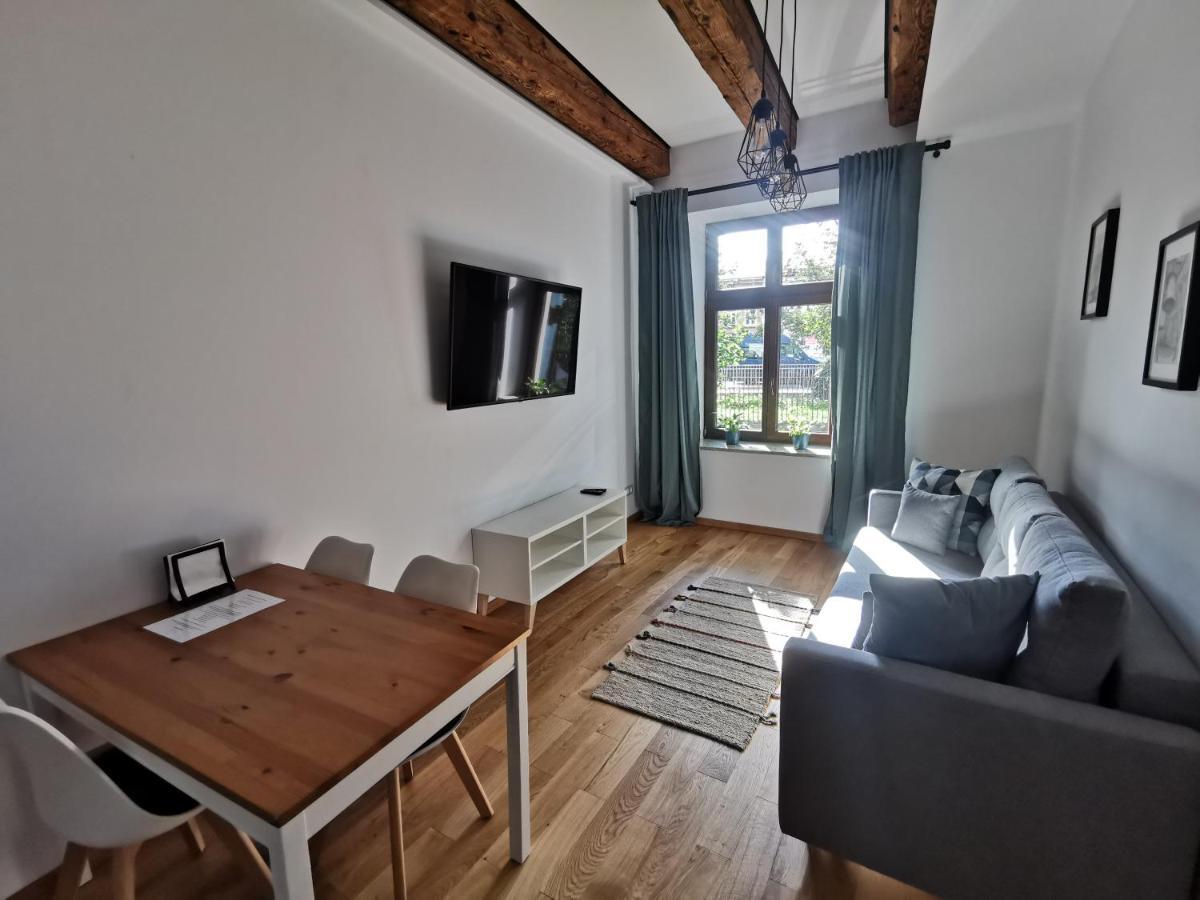 Nowe Apartamenty Zamkowa Vis A Vis Wawelu Krasków Exteriör bild